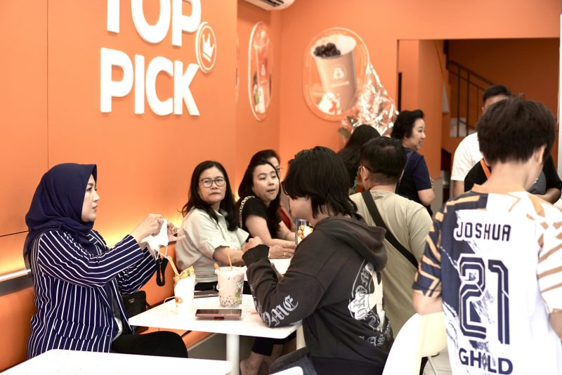 冰雪时光入驻新加坡,双店开业热闹非凡