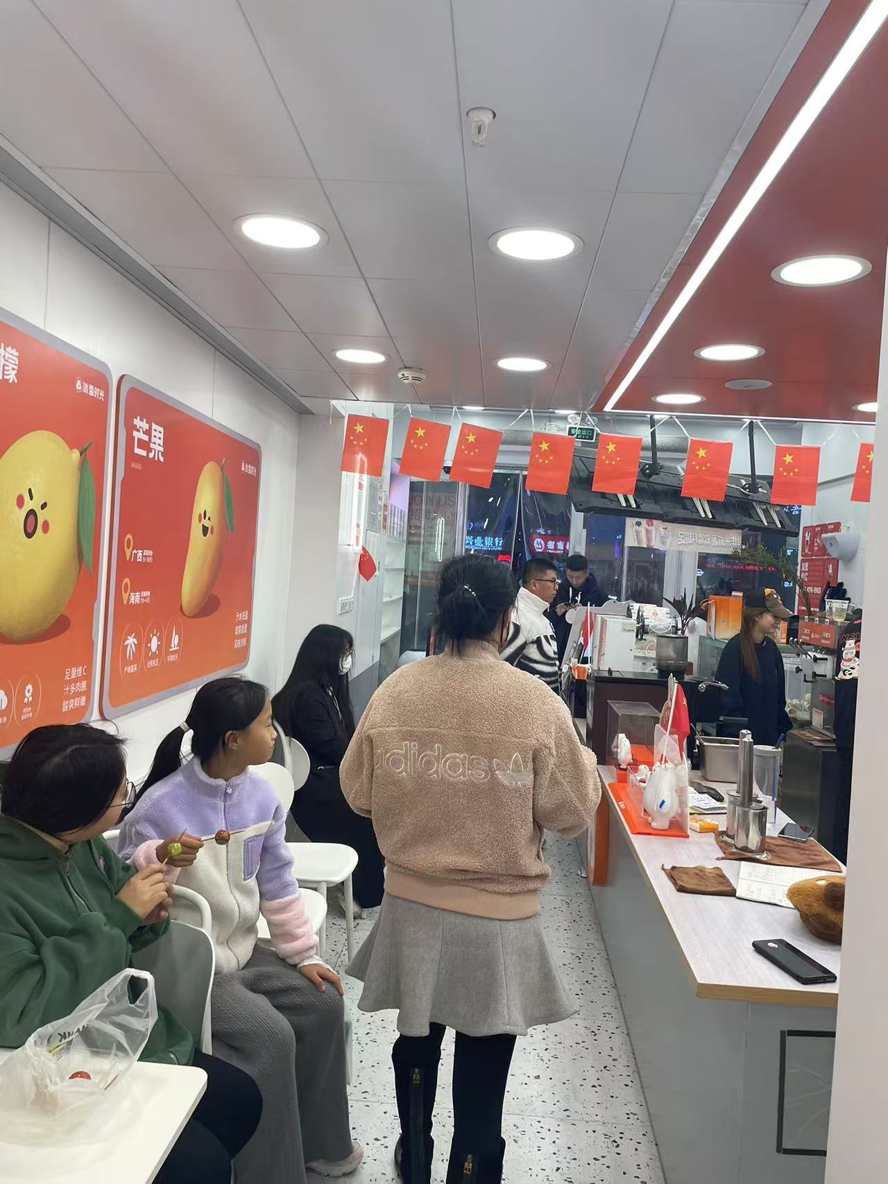 冰雪时光:以全产业链优势打造新茶饮行业标杆品牌